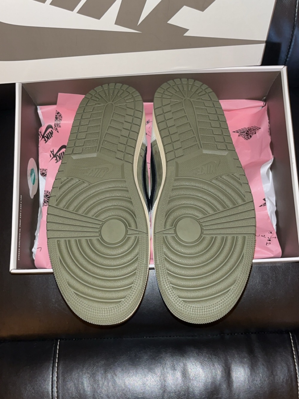 2025 TRAVIS SCOTT x JORDAN 1 LOW MEDIUM OLIVE” - Picture 11 of 13